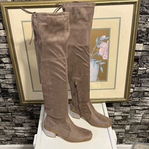 Elegant Brown Over-the-Knee Boots with glitter heels